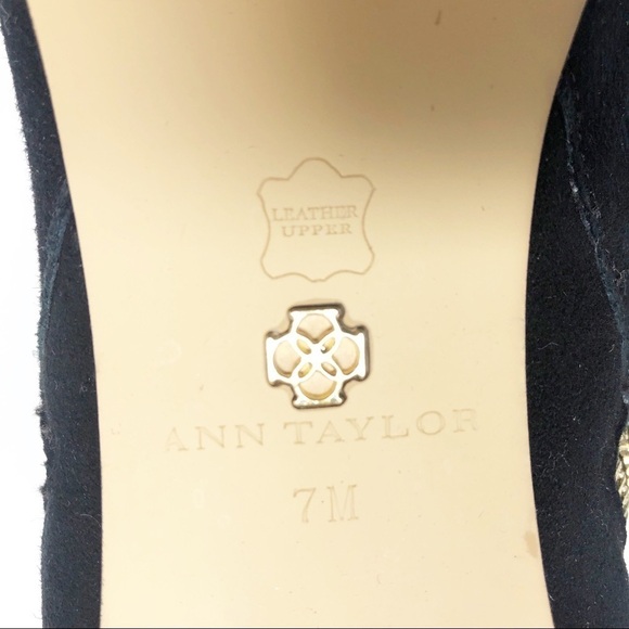 ANN TAYLOR BLACK FAUX SUEDE PEEP TOE SPIKE HEELS WITH ZIPPERS WOMENS SZ 7 - Picture 6 of 8